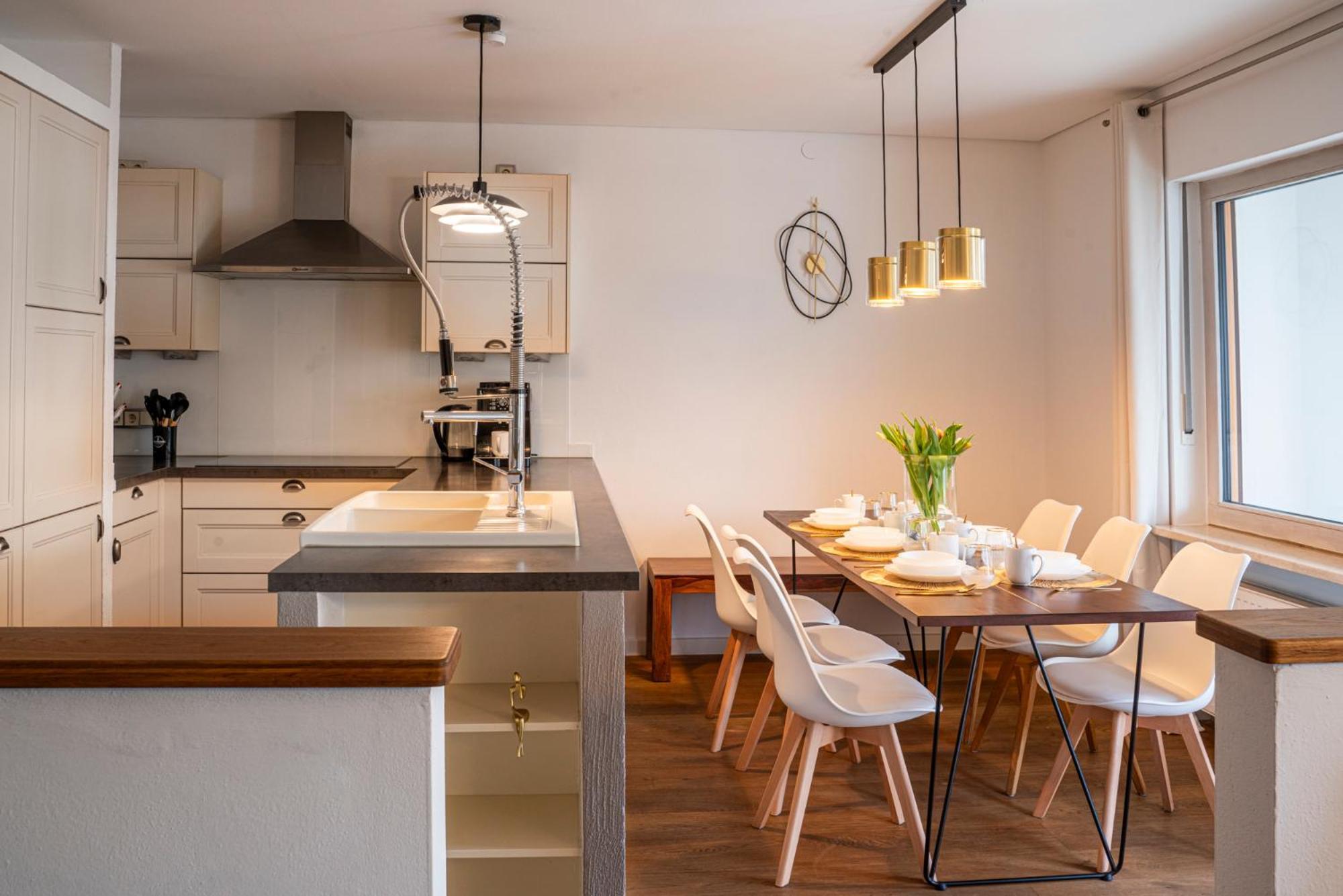 130M2 Loft - Balkon, Smart Tv, Badewanne, Kaffee Apartman Rosenheim Kültér fotó