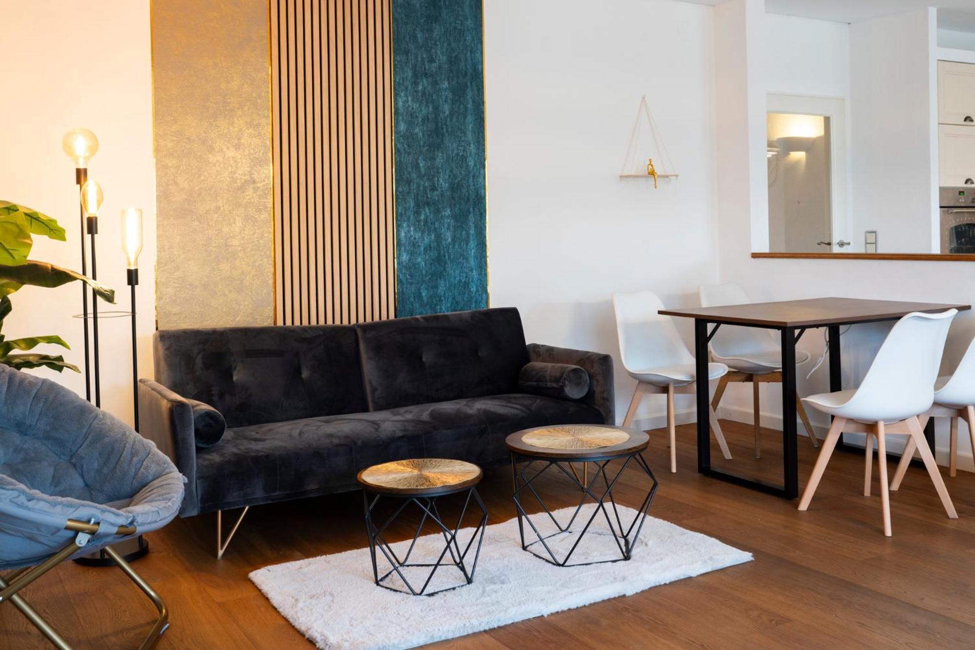 130M2 Loft - Balkon, Smart Tv, Badewanne, Kaffee Apartman Rosenheim Kültér fotó